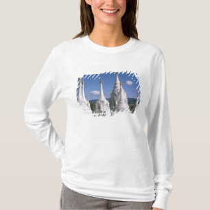 Asien, Myanmar, Inle Lake. Pagoder. 2 T Shirt