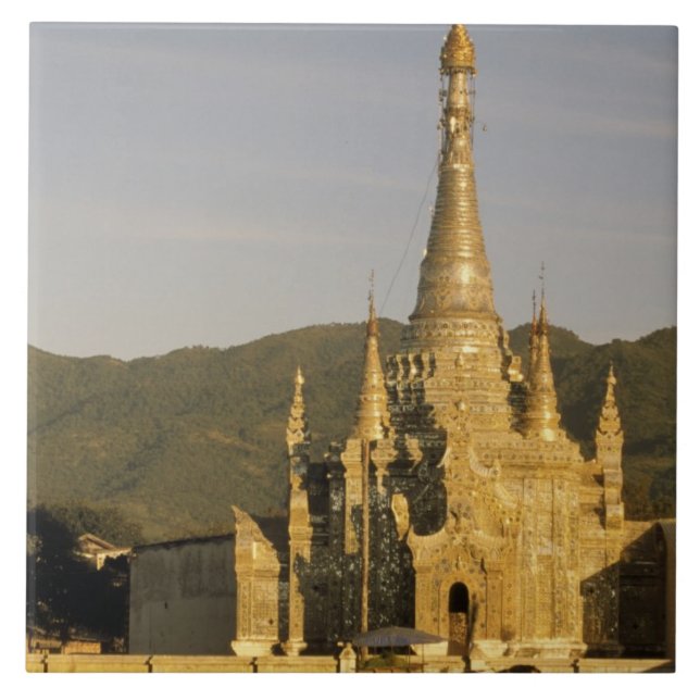 Asien, Myanmar, Inle Lake. Pagoder. Kakelplatta (Framsidan)