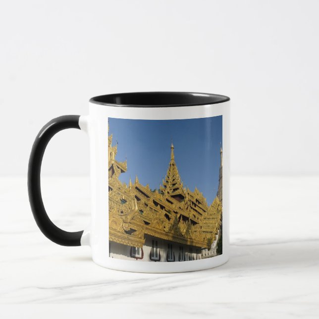 Asien, Myanmar, Yangon. Förgylld stupa vid Shwedag Mugg (Vänster)