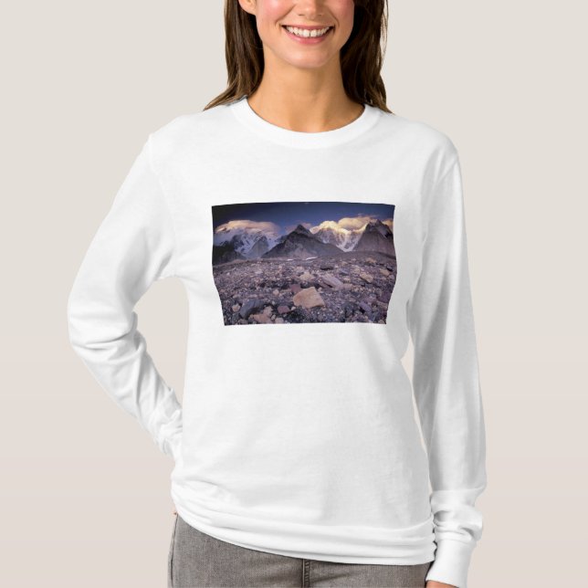 Asien, Pakistan, Karakoram Range, Bred och Tee (Framsida)