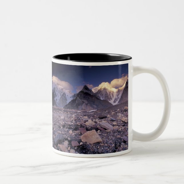 Asien, Pakistan, Karakoram Range, Bred och Två-Tonad Mugg (Höger)