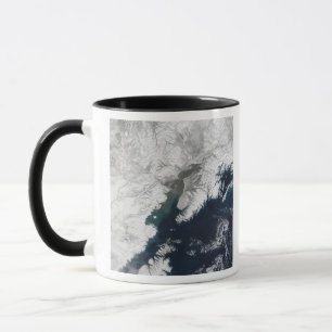 Askaen putsar från monteringsskansen, Alaska Mugg