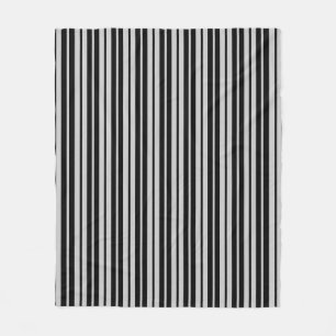 Askgrå svart vertikalt randmönster fleecefilt