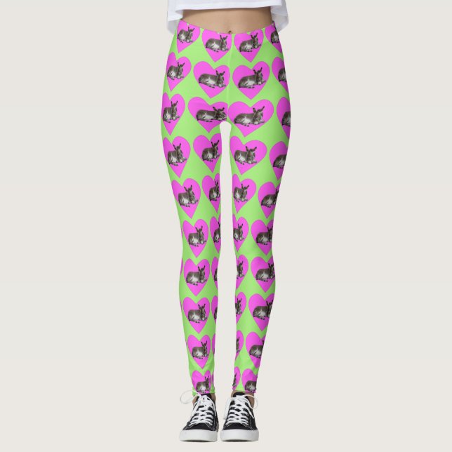 Åsna i rosa hjärta leggings (Framsida)