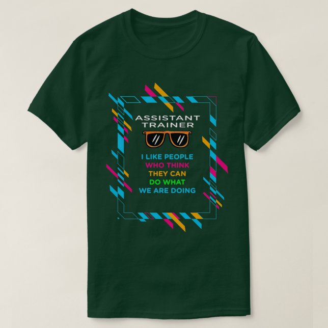ASSISTANT TRAINER T SHIRT (Design framsida)