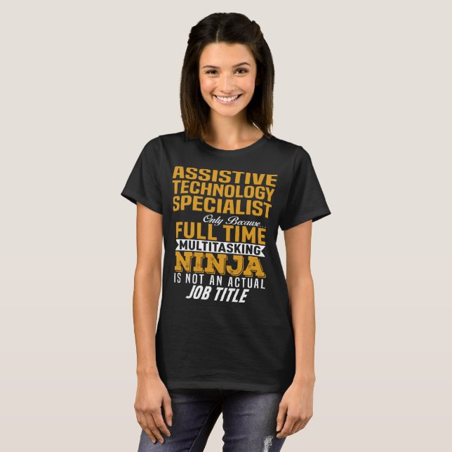 Assistient Technology Specialist T Shirt (Hel framsida)