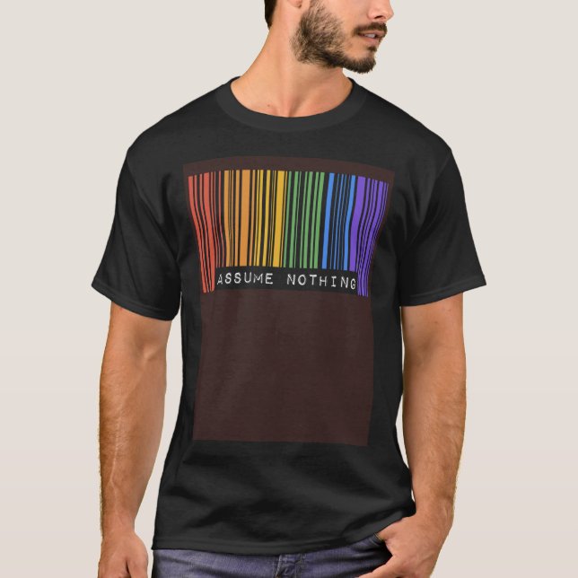 Assume Nothing Barcode Gay Pride Flag Coming Out I T Shirt (Framsida)