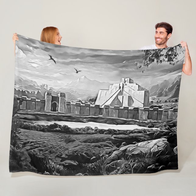ASSYRIA Fleece Blanket (På plats)