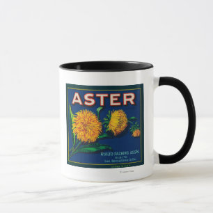 Asteren brännmärker den citrusa lådaetiketten mugg
