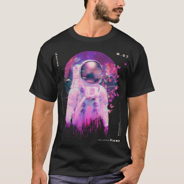 Astral Astronaut T Shirt (Framsida)