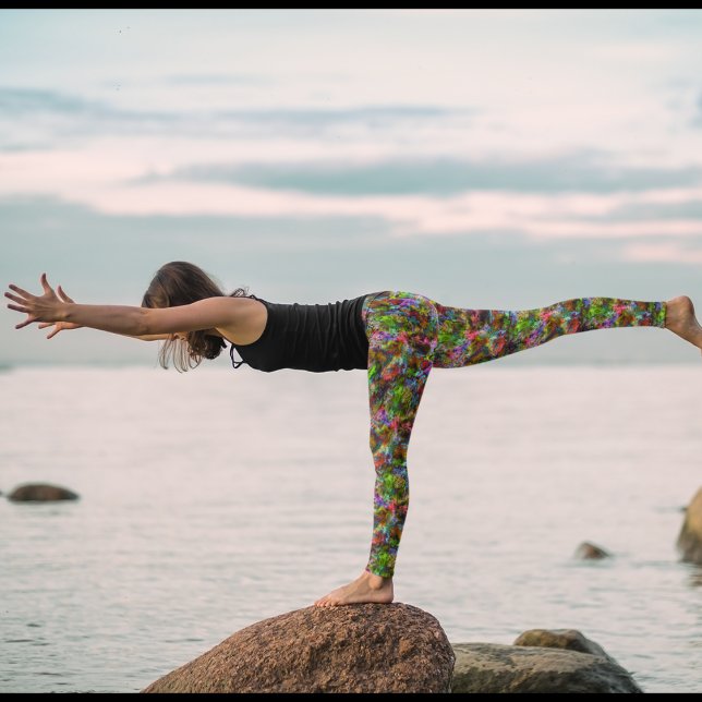 Astral Flowers Grunge Bläck Leggings - Roligt (Skapare uppladdad)