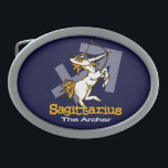 Astrologi för zodiac för blåttSagittariusbågskytt<br><div class="desc">Sagittarius,  "som det grekiska astrologibältet för bågskytten" spänner fast med Sagittariussymboler och avfyrar för detta avfyrar undertecknar. En perfekt gåva för de som är födda mellan 21 November - 21 December. Unikt utdraget och designat vid Sarah Trett.</div>