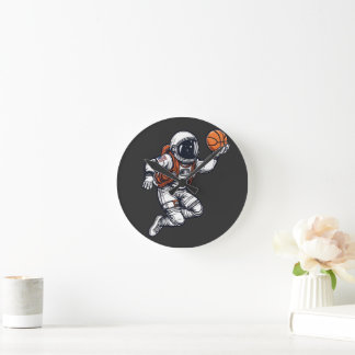 Astronaut basketbollillustration rund klocka