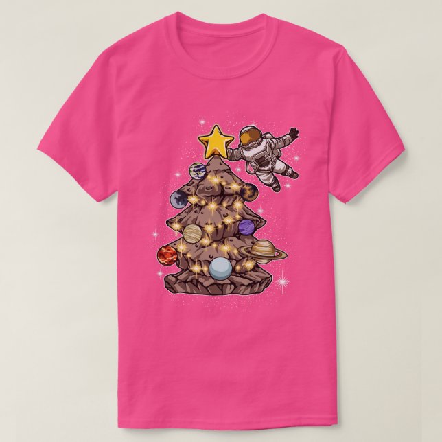 Astronaut dekorerar gåvan från Julgran Julafton T Shirt (Design framsida)