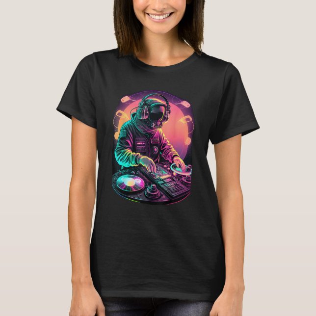 Astronaut DJ, DJing in Space, EDM cool Graphic T Shirt (Framsida)