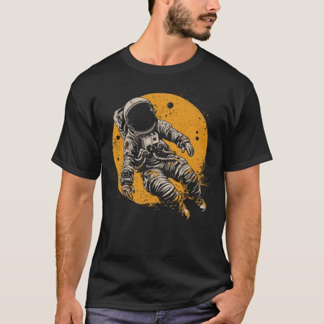 Astronaut flyger i rymden t shirt (Framsida)