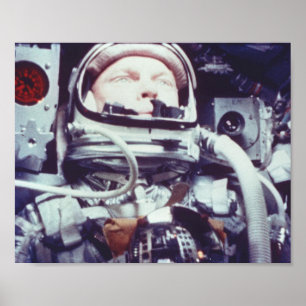 Astronaut för vänskap 7 under Spaceflight Poster
