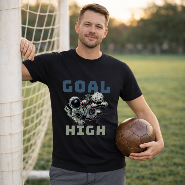 Astronaut Fotboll Cykel Spark Mål Högt T Shirt (Skapare uppladdad)