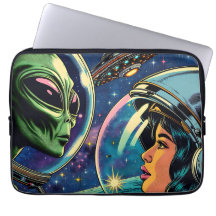 Astronaut från kvinnor möter utomjordisk Alien