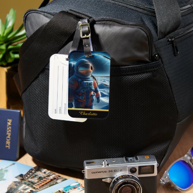 Astronaut i en levande orange kostym bagagebricka (Framsida & Baksida)