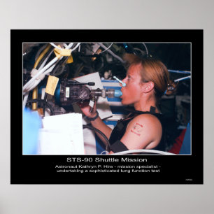 Astronaut Kathryn P. Hyra på STS-90 Poster