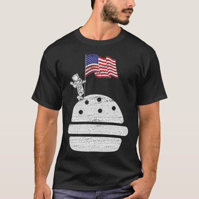 Astronaut på burger t shirt (Framsida)