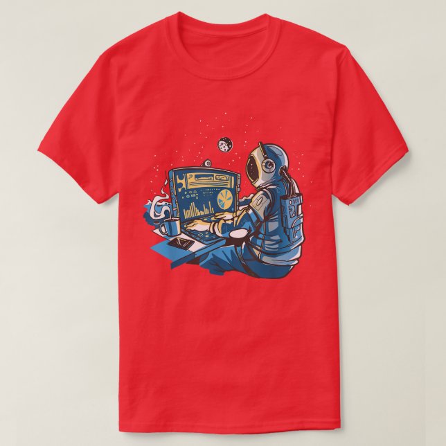 Astronaut på datorn i Rymden Space Kostym La T Shirt (Design framsida)