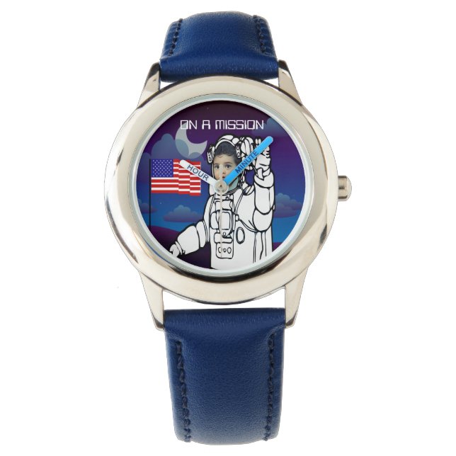 Astronaut på Måne Rymden Boy Birthday Armbandsur (Framsida)