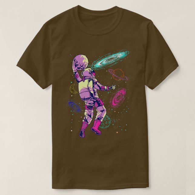 Astronaut Playing Basketball Slam Dunking in Space T Shirt (Design framsida)