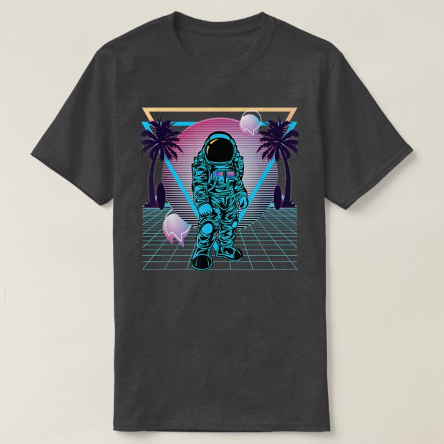 Astronaut Retro Vaporwave 80s Aesthetic T-Shirt (Design framsida)