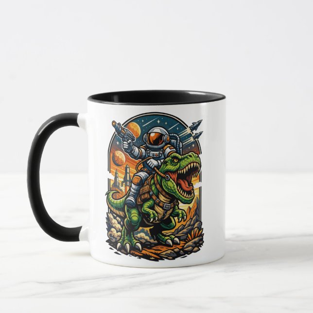 Astronaut Riding a T-Rex – Epic Space Dinosaur Mugg (Vänster)
