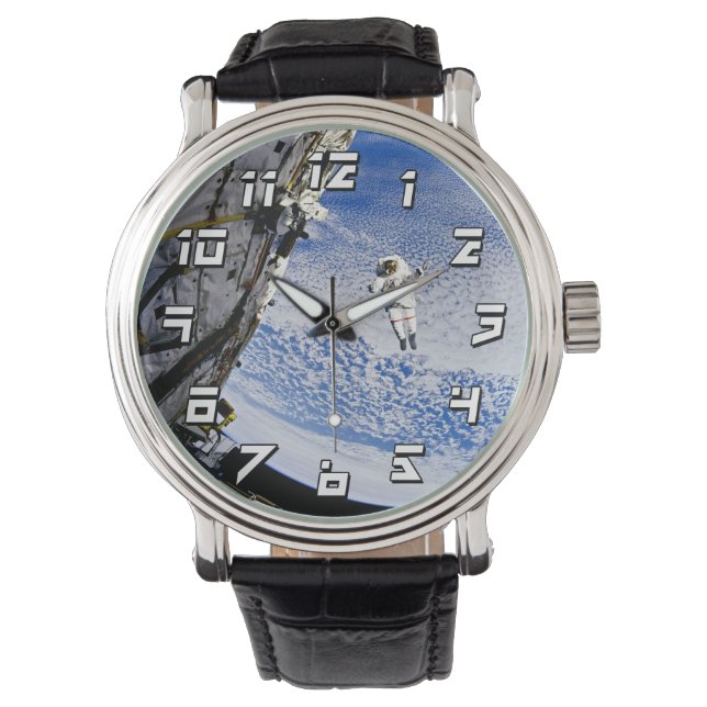 Astronaut rymdpromenad armbandsur (Framsida)
