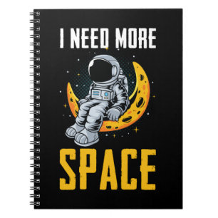 Astronaut sitta Måne Space Humor Anteckningsbok