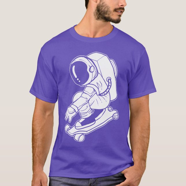 Astronaut Skateboard Athlete or Sports Lover Gift  T Shirt (Framsida)