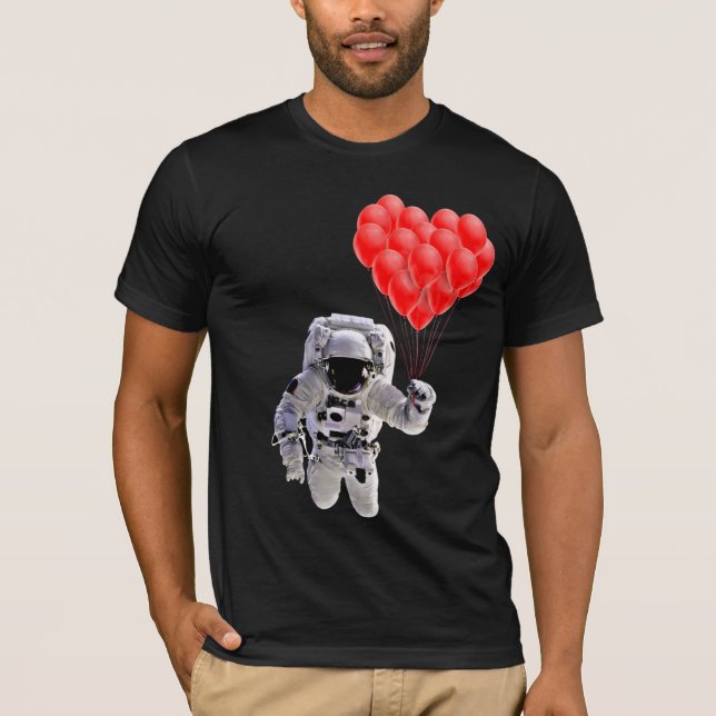 Astronaut som håller hjärtballonger T- Shirt T Shirt (Framsida)