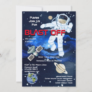 Astronaut svävar bland planeter AGE pojkar rymden Inbjudningar