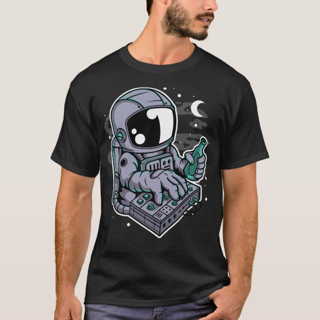 Astronaut Synth - Funny Rymden Älskare T Shirt (Framsida)
