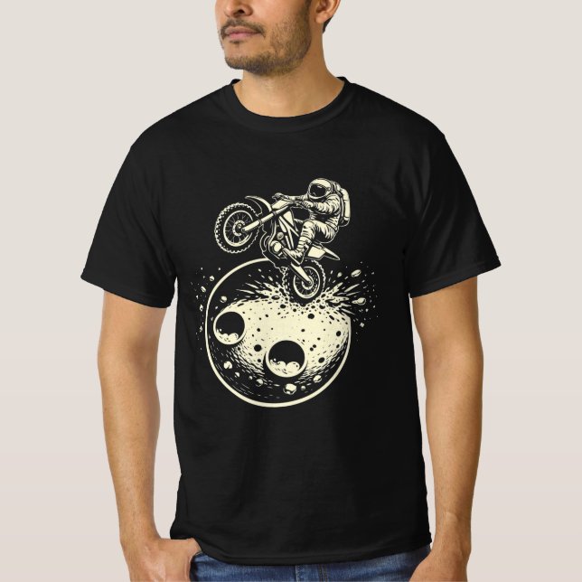 Astronaut utför wheelie på Mars T Shirt (Framsida)