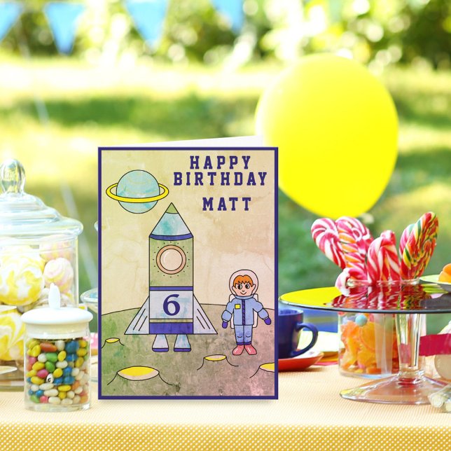 Astronaut vid Måne i Space Cute Grattis på födelse Kort (Skapare uppladdad)