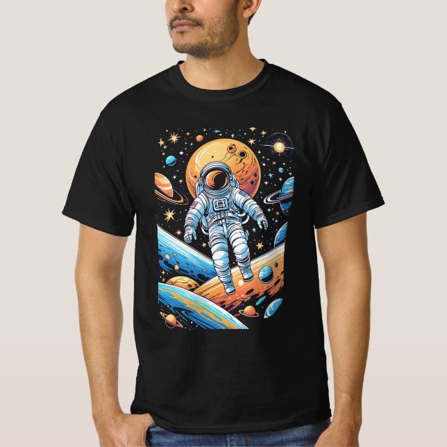 Astronautens borttappad i rymden omgiven av planet t shirt (Framsida)