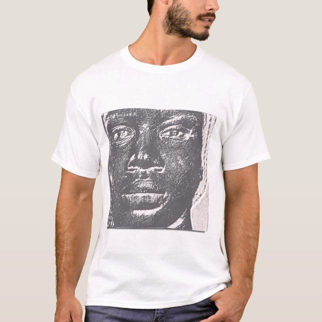 At Ease T Shirt (Framsida)