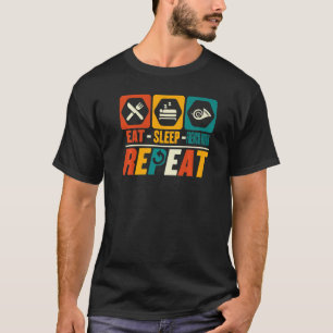 Ät Fransk i viloläge Horn Upprepa Hornist Horn Pla T Shirt