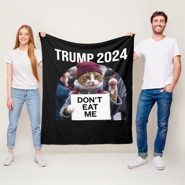 Ät Mig Inte Katter För Trump 2024  Fleecefilt (På plats)