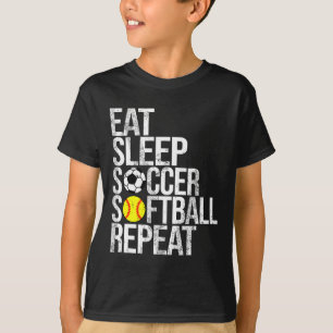 Ät Sla Fotboll Mjukt Upprepa Roligt Ll T Shirt