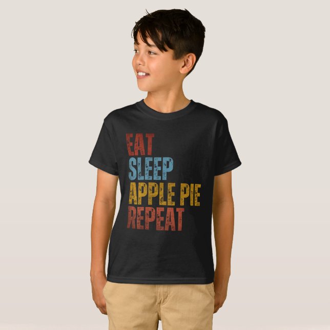 ÄT SÖMN ÄPPELPAJ REPETERA T SHIRT (Hel framsida)