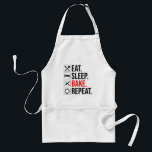 Ät. Sov. Bake. Upprepa Förkläde<br><div class="desc">Ät. Sov. Bake. Upprepa. Ett lustigt citat som bakar tillbehör är en underbar gåva till en man, kvinna, tonåringar och barn som kärlek ska baka i köket. Även perfekt för en bageriarbetare eller en bageriarbetare. Om du är en hembåt, kärlek, kulinariska konst och kärlek för att förbereda utsökt bröd, kakor,...</div>