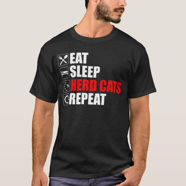 Ät. Sov. Herd Cats. Upprepa T Shirt (Framsida)
