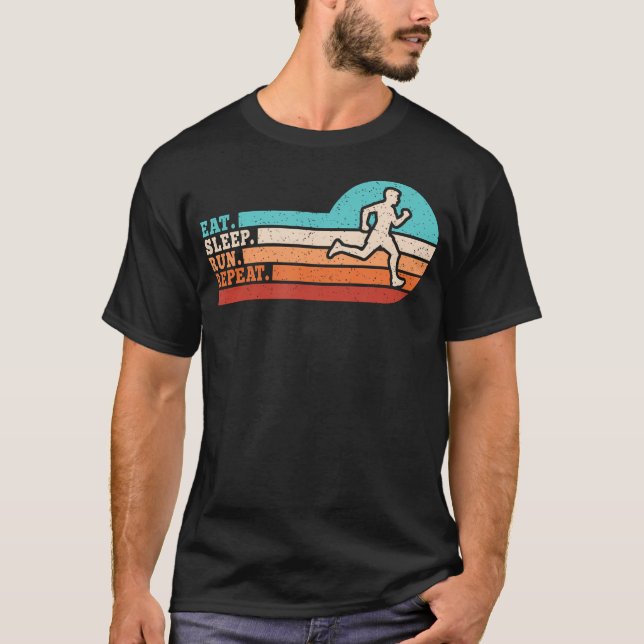Ät Sov Spring Repeterar Retro Löpning Löpare T Shirt (Framsida)