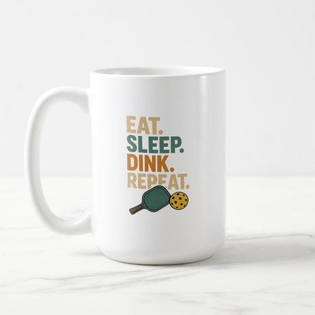 Ät. Sova. Dinka. Upprepa.  Kaffemugg (Vänster)
