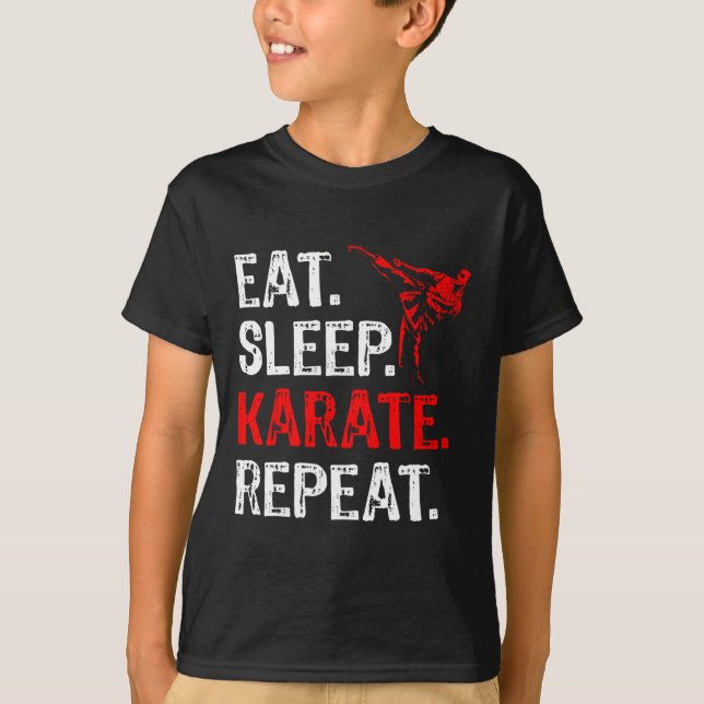 Ät Sova Karate Upprepa Karate Spelare Rolig  T Shirt (Framsida)